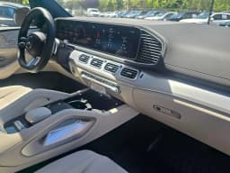 Mercedes-Benz GLS GLS 450 4MATIC SUV 2026 — side view