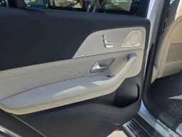 Mercedes-Benz GLS GLS 450 4MATIC SUV 2026 — side view