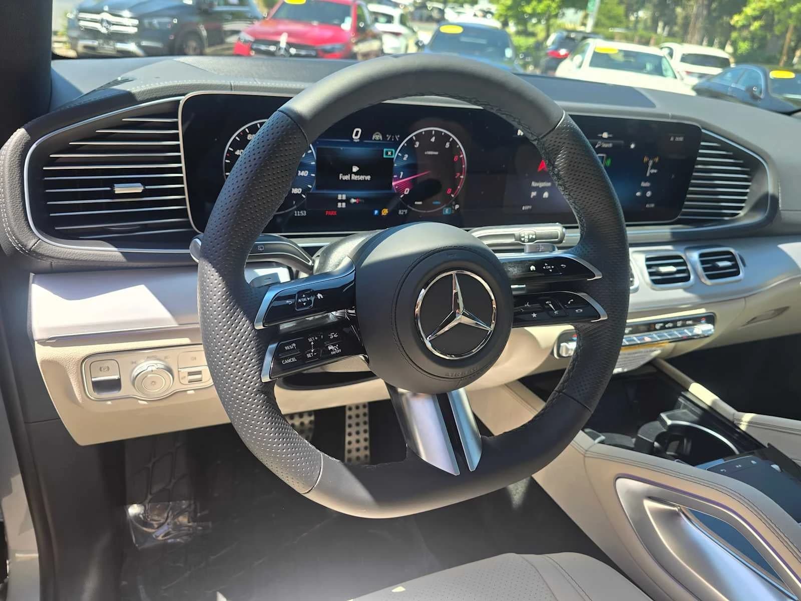 Mercedes-Benz GLS GLS 450 4MATIC SUV 2026 — side view