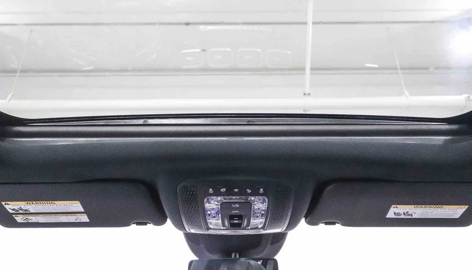 Mercedes-Benz GLS GLS 450 4MATIC SUV 2026 — side view