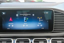 Mercedes-Benz GLS GLS 450 4MATIC SUV 2026 — side view
