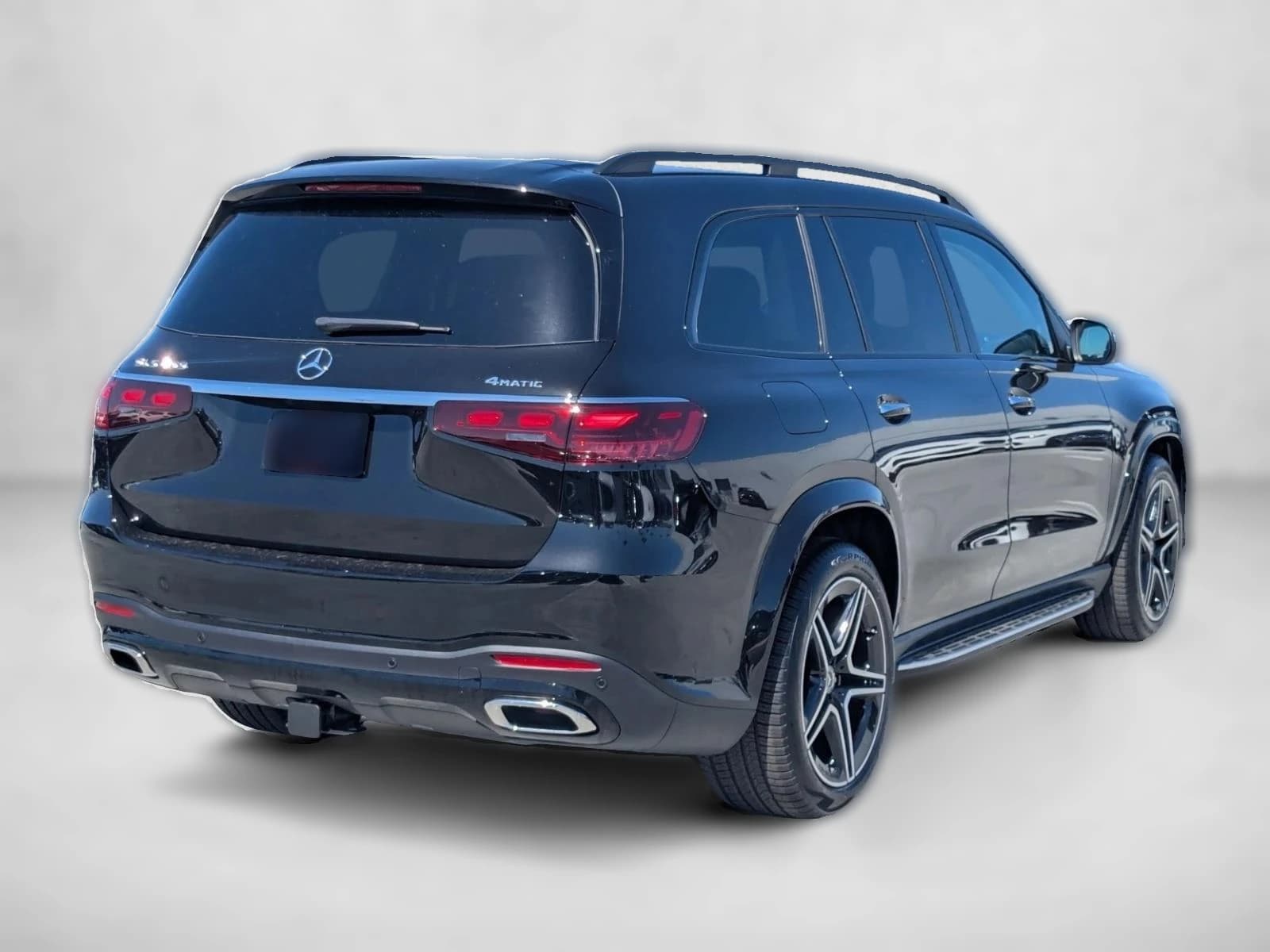 Mercedes-Benz GLS GLS 450 4MATIC SUV 2026 — side view