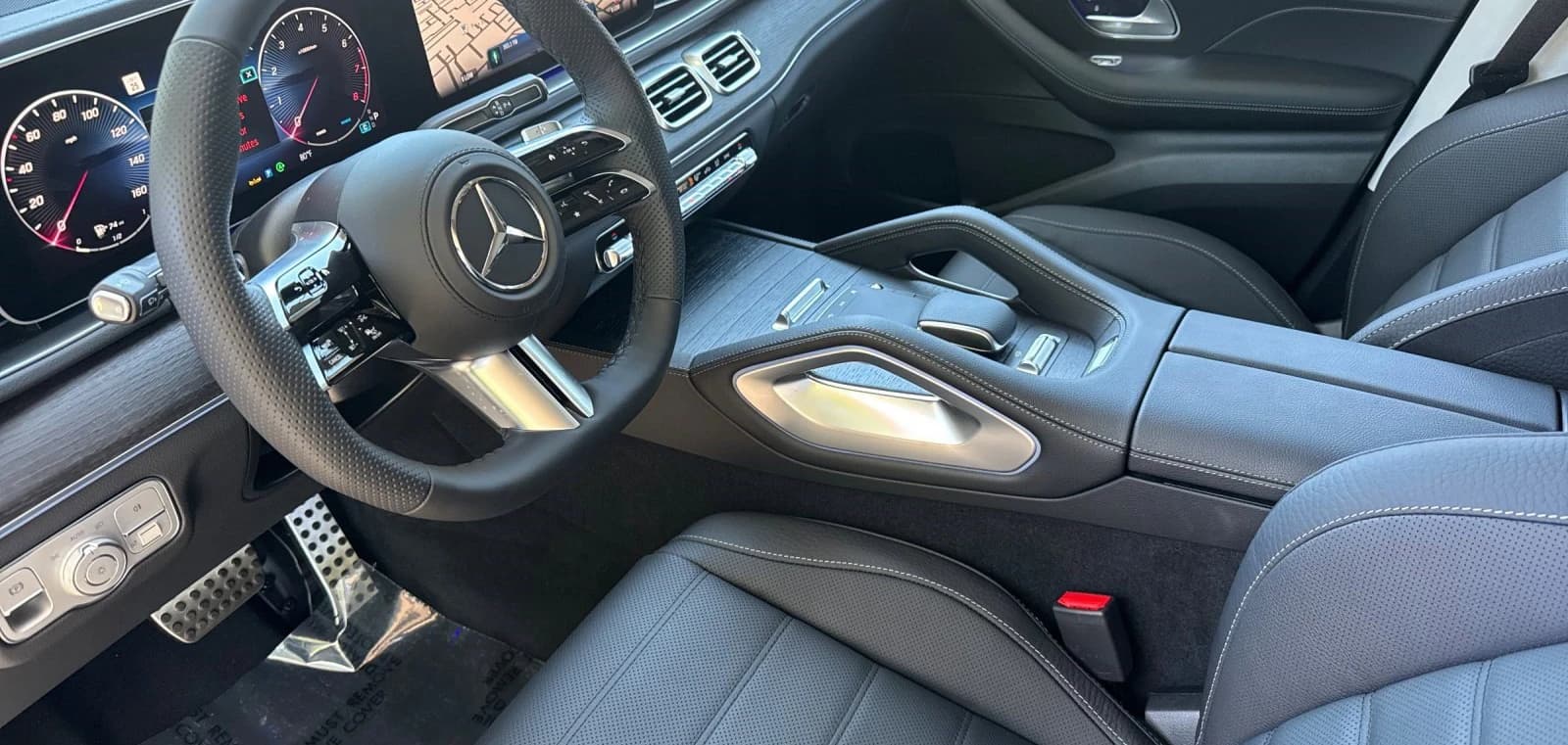 Mercedes-Benz GLS GLS 450 4MATIC SUV 2026 — side view