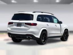 Mercedes-Benz GLS GLS 450 4MATIC SUV 2026 — side view