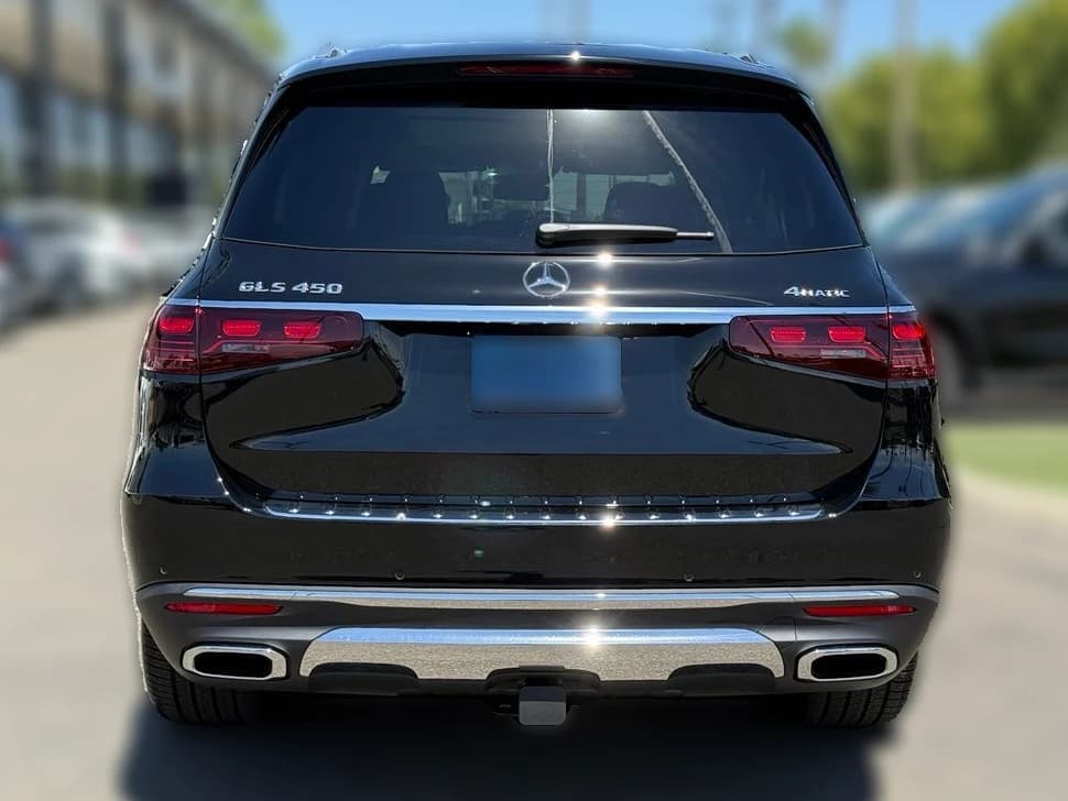 Mercedes-Benz GLS GLS 450 4MATIC SUV 2026 — side view