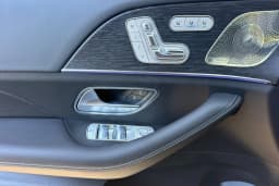 Mercedes-Benz GLS GLS 450 4MATIC SUV 2026 — side view