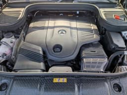Mercedes-Benz GLS GLS 450 4MATIC SUV 2026 — side view