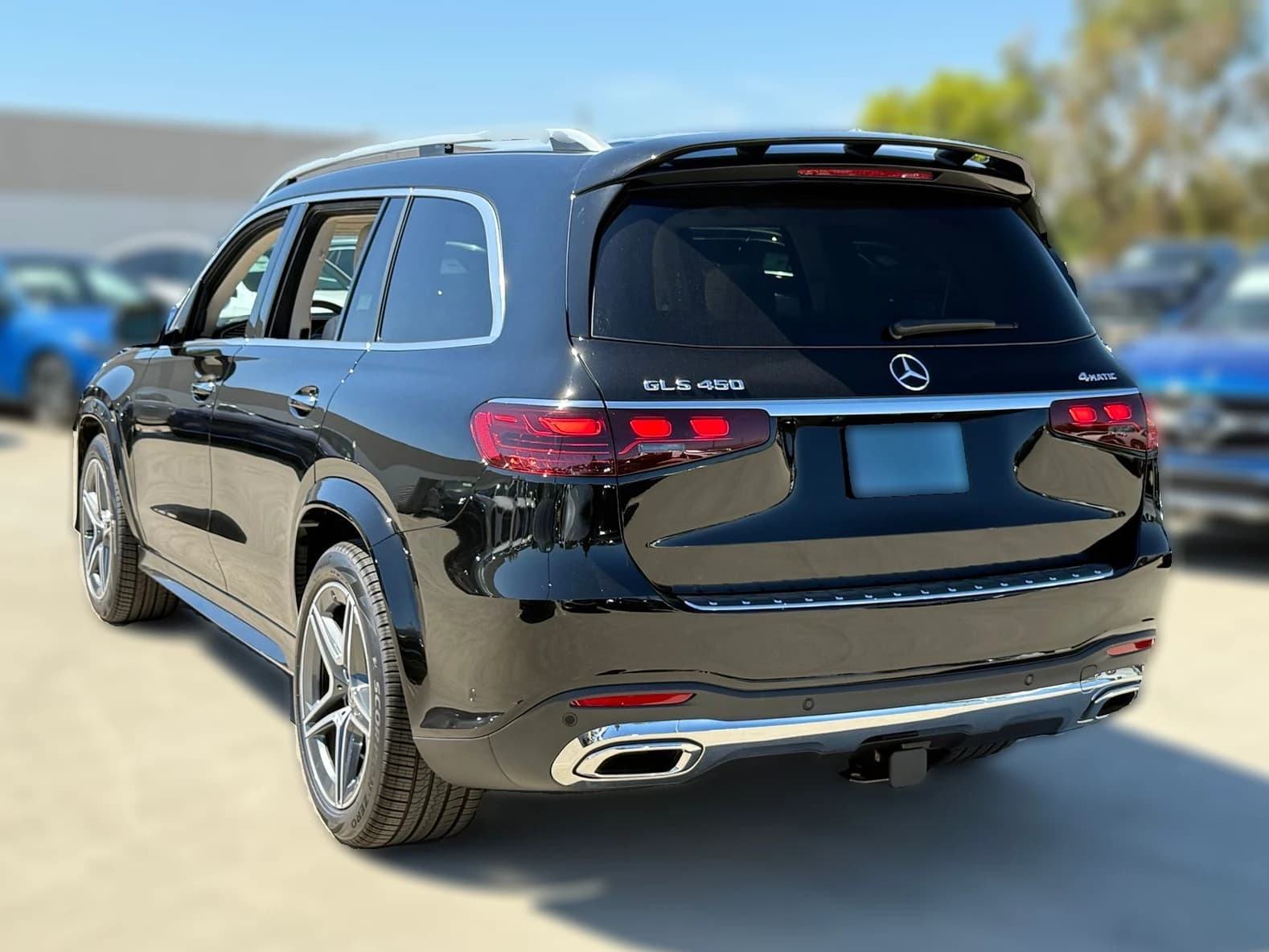 Mercedes-Benz GLS GLS 450 4MATIC SUV 2026 — side view