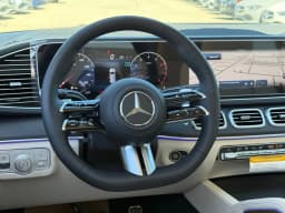 Mercedes-Benz GLS GLS 450 4MATIC SUV 2026 — side view