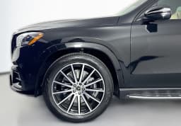 Mercedes-Benz GLS GLS 580 4MATIC SUV 2026 — side view