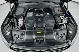 Mercedes-Benz GLS GLS 580 4MATIC SUV 2026 — side view