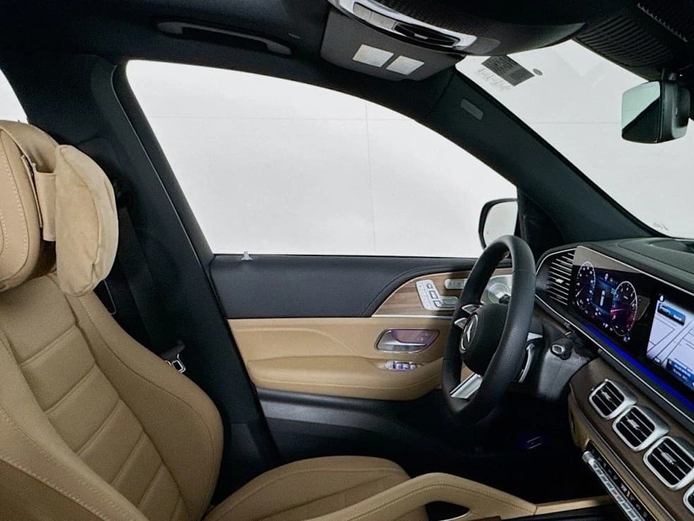Mercedes-Benz GLS GLS 580 4MATIC SUV 2026 — side view