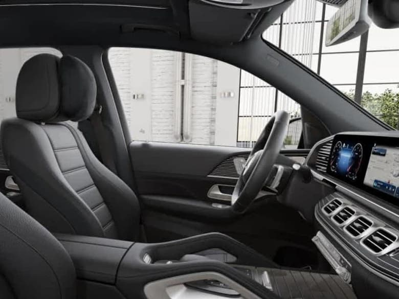Mercedes-Benz GLS GLS 580 4MATIC SUV 2026 — side view
