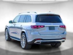 Mercedes-Benz GLS GLS 580 4MATIC SUV 2026 — side view
