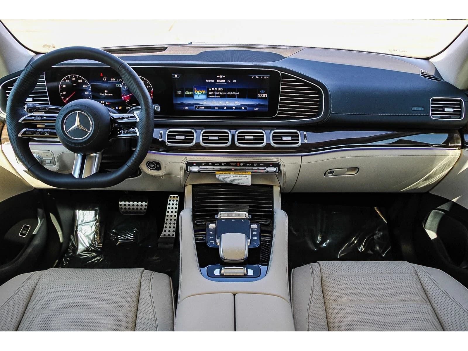Mercedes-Benz GLS GLS 580 4MATIC SUV 2026 — side view