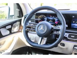 Mercedes-Benz GLS GLS 580 4MATIC SUV 2026 — side view