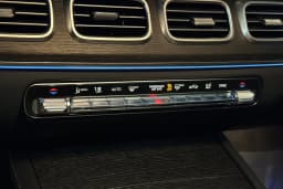 Mercedes-Benz GLS GLS 580 4MATIC SUV 2026 — side view