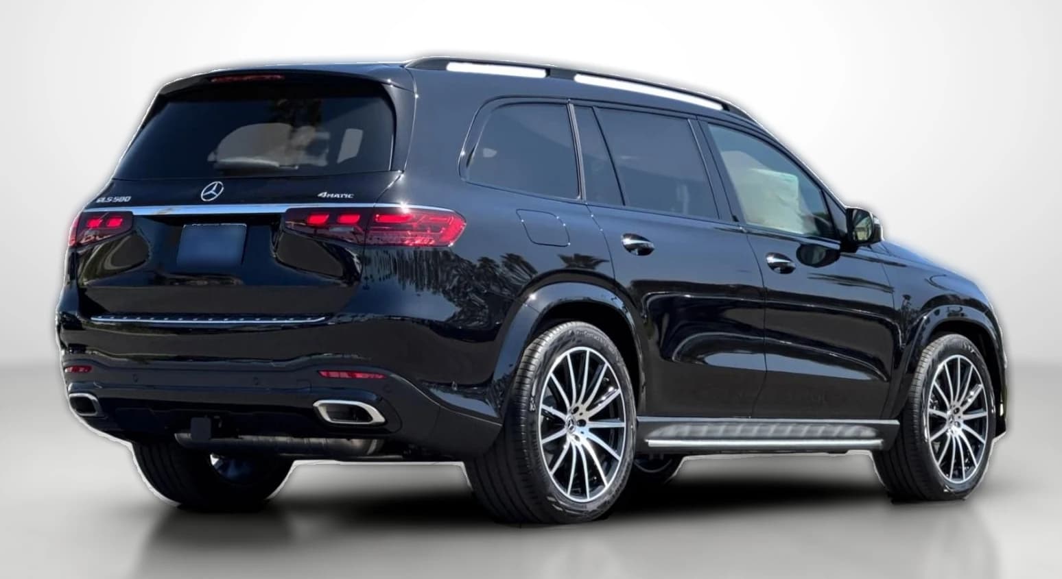 Mercedes-Benz GLS GLS 580 4MATIC SUV 2026 — side view