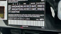 Mercedes-Benz GLS GLS 580 4MATIC SUV 2026 — side view