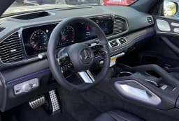 Mercedes-Benz GLS GLS 580 4MATIC SUV 2026 — side view