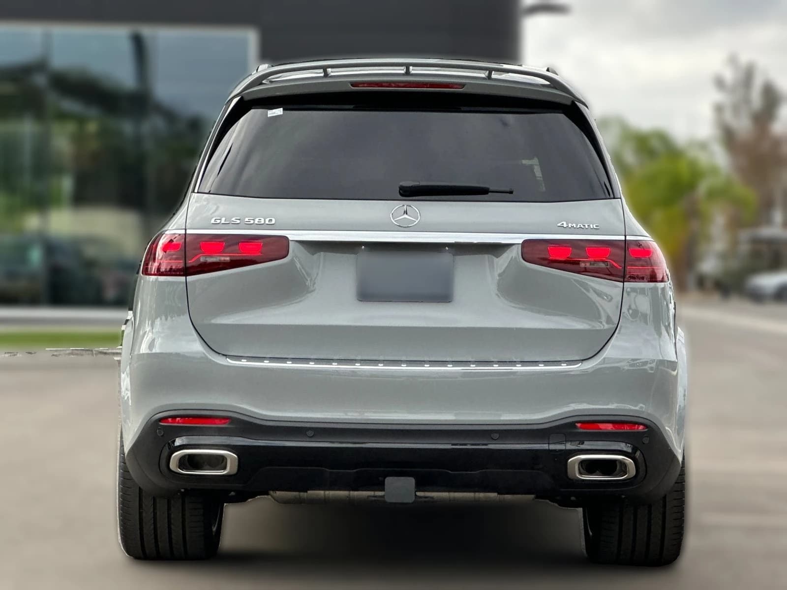Mercedes-Benz GLS GLS 580 4MATIC SUV 2026 — side view