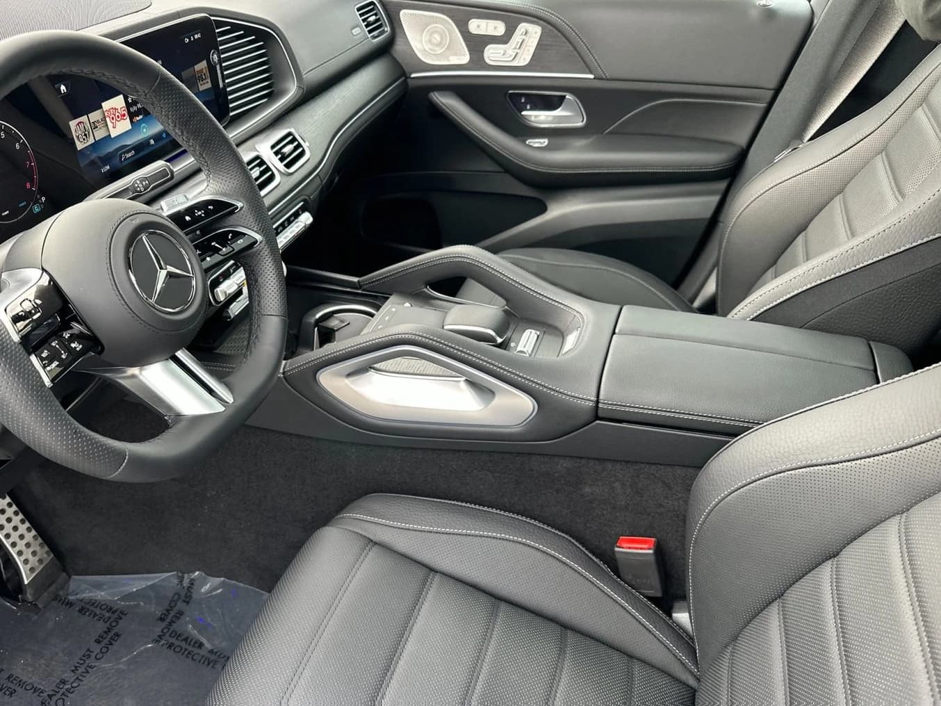 Mercedes-Benz GLS GLS 580 4MATIC SUV 2026 — side view
