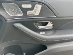 Mercedes-Benz GLS GLS 580 4MATIC SUV 2026 — side view