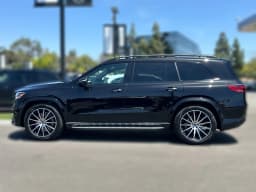 Mercedes-Benz GLS GLS 580 4MATIC SUV 2026 — side view
