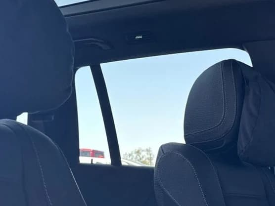 Mercedes-Benz GLS GLS 580 4MATIC SUV 2026 — side view