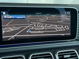 Mercedes-Benz GLS GLS 580 4MATIC SUV 2026 — side view