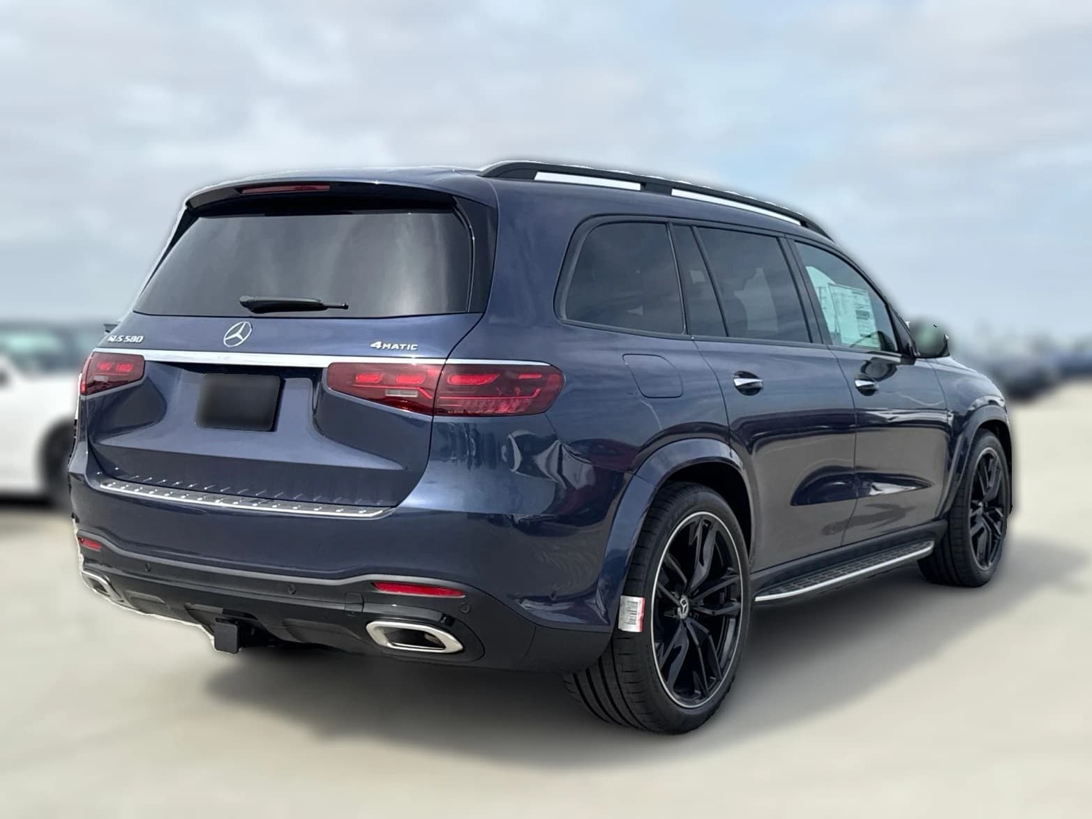 Mercedes-Benz GLS GLS 580 4MATIC SUV 2026 — side view