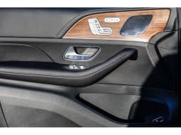 Mercedes-Benz GLS GLS 580 4MATIC SUV 2026 — side view