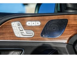 Mercedes-Benz GLS GLS 580 4MATIC SUV 2026 — side view
