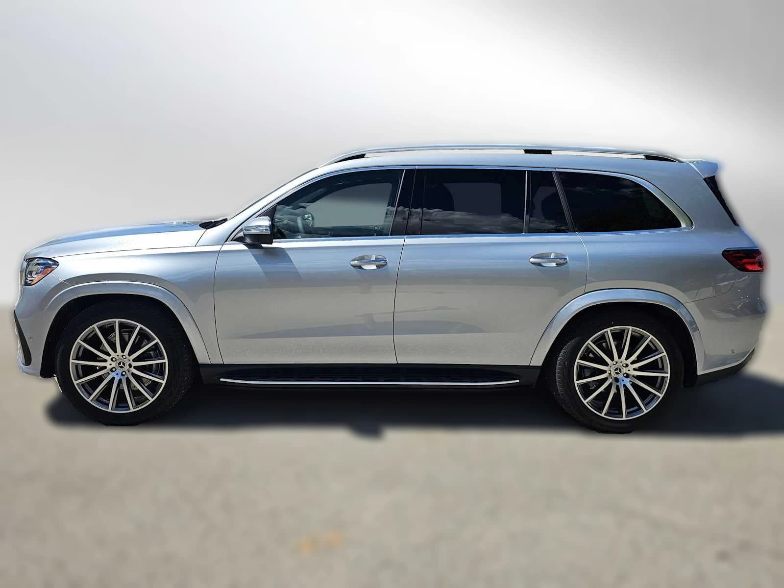 Mercedes-Benz GLS GLS 580 4MATIC SUV 2026 — side view