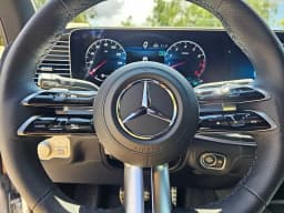 Mercedes-Benz GLS GLS 580 4MATIC SUV 2026 — side view