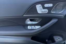 Mercedes-Benz GLS GLS 580 4MATIC SUV 2026 — side view