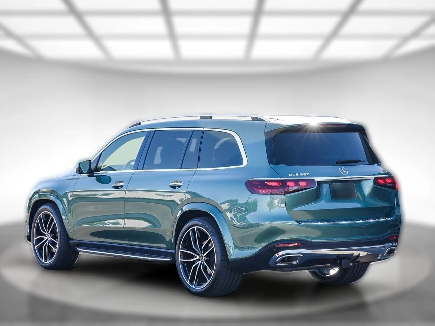 Mercedes-Benz GLS GLS 580 4MATIC SUV 2026 — side view
