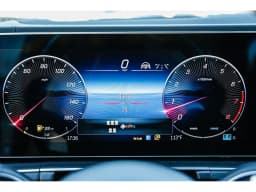 Mercedes-Benz GLS GLS 580 4MATIC SUV 2026 — side view