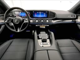 Mercedes-Benz GLS GLS 580 4MATIC SUV 2026 — side view