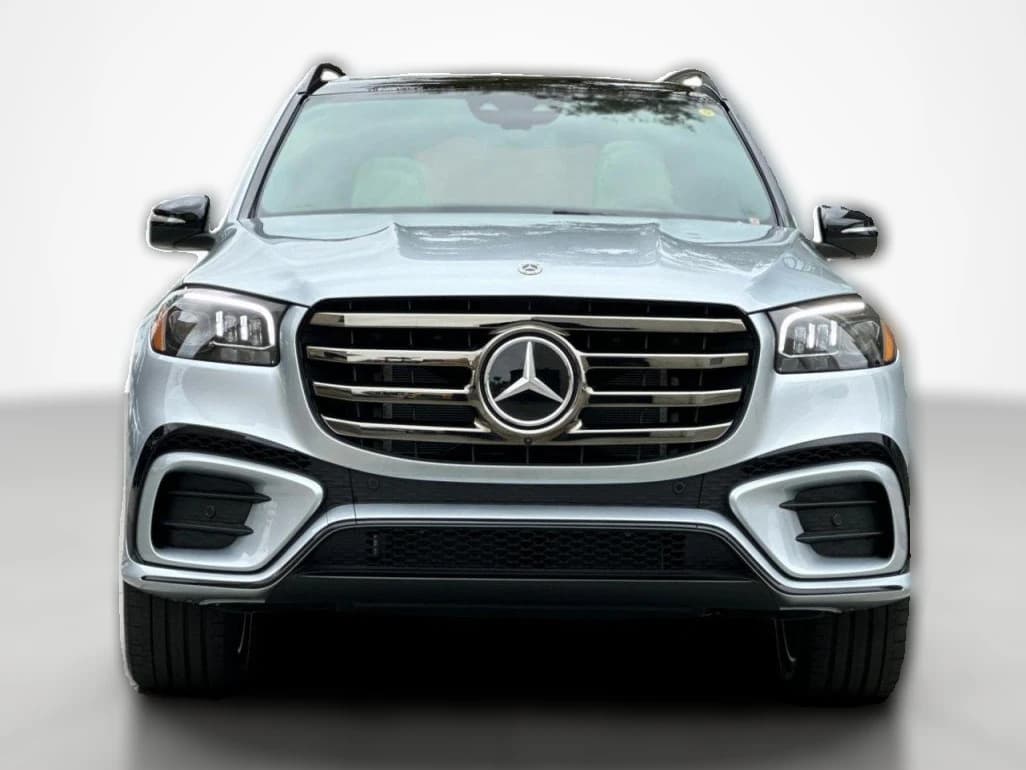 Mercedes-Benz GLS GLS 580 4MATIC SUV 2026 — side view