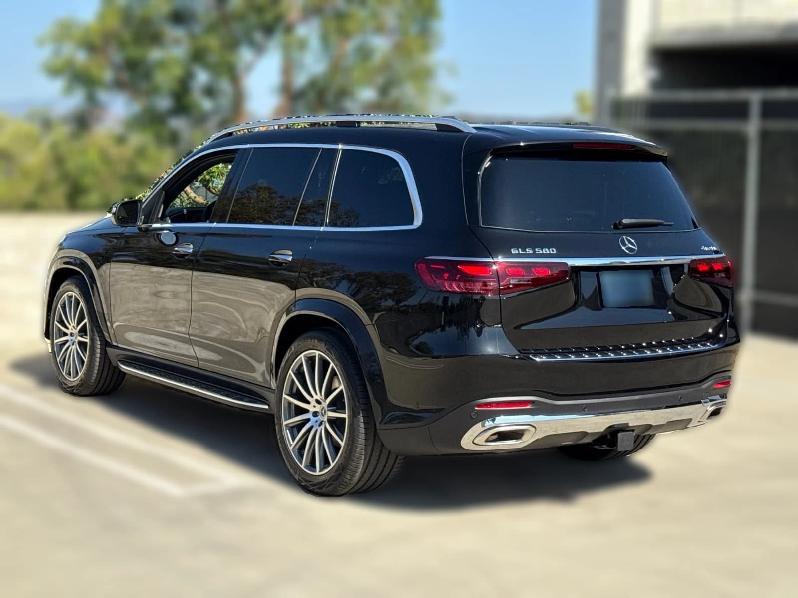 Mercedes-Benz GLS GLS 580 4MATIC SUV 2026 — side view