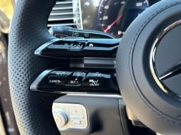 Mercedes-Benz GLS GLS 580 4MATIC SUV 2026 — side view