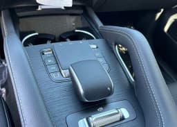 Mercedes-Benz GLS GLS 580 4MATIC SUV 2026 — side view