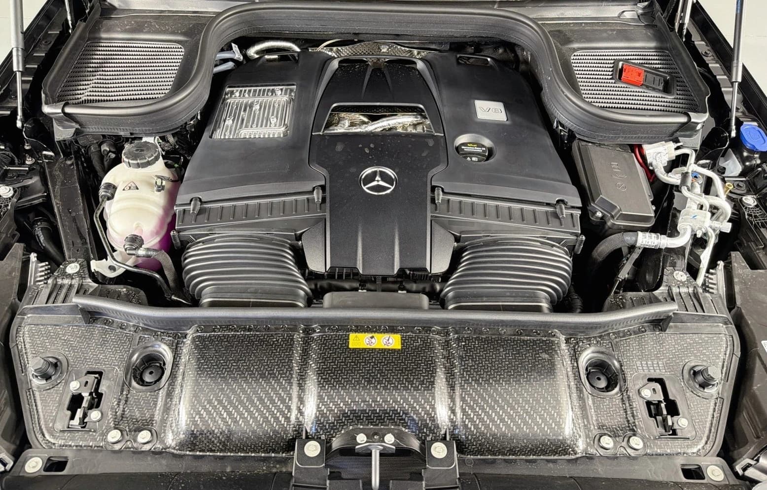Mercedes-Benz GLS GLS 580 4MATIC SUV 2026 — side view