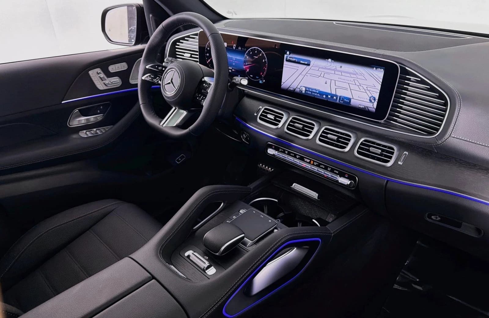 Mercedes-Benz GLS GLS 580 4MATIC SUV 2026 — side view