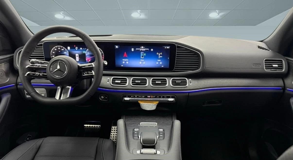 Mercedes-Benz GLS GLS 580 4MATIC SUV 2026 — side view