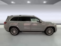 Mercedes-Benz GLS GLS 580 4MATIC SUV 2026 — side view