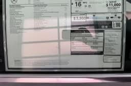 Mercedes-Benz GLS GLS 580 4MATIC SUV 2026 — side view