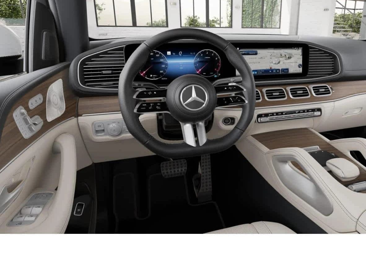Mercedes-Benz GLS GLS 580 4MATIC SUV 2026 — side view