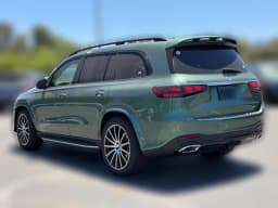 Mercedes-Benz GLS GLS 580 4MATIC SUV 2026 — side view